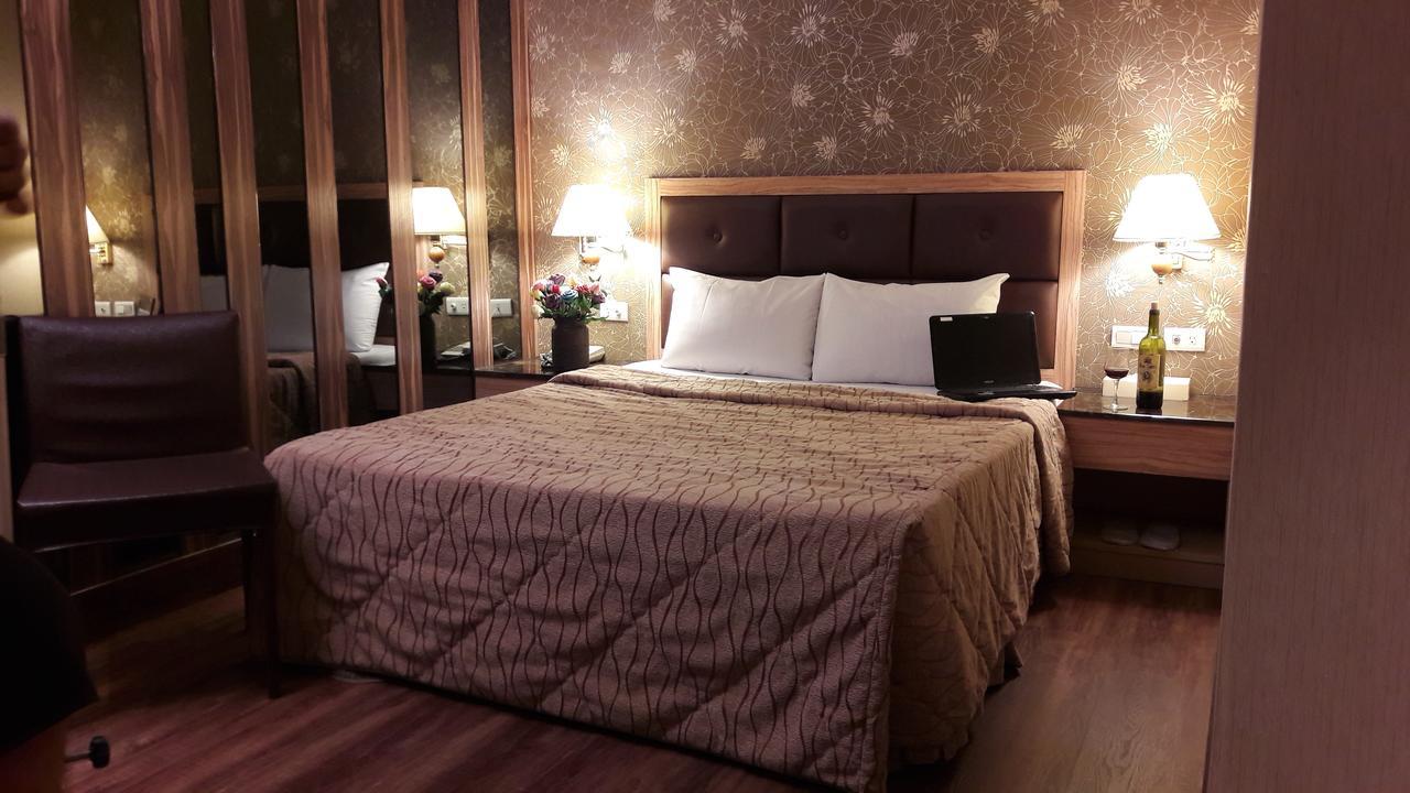 Monalisa Hotel Tainan Eksteriør bilde