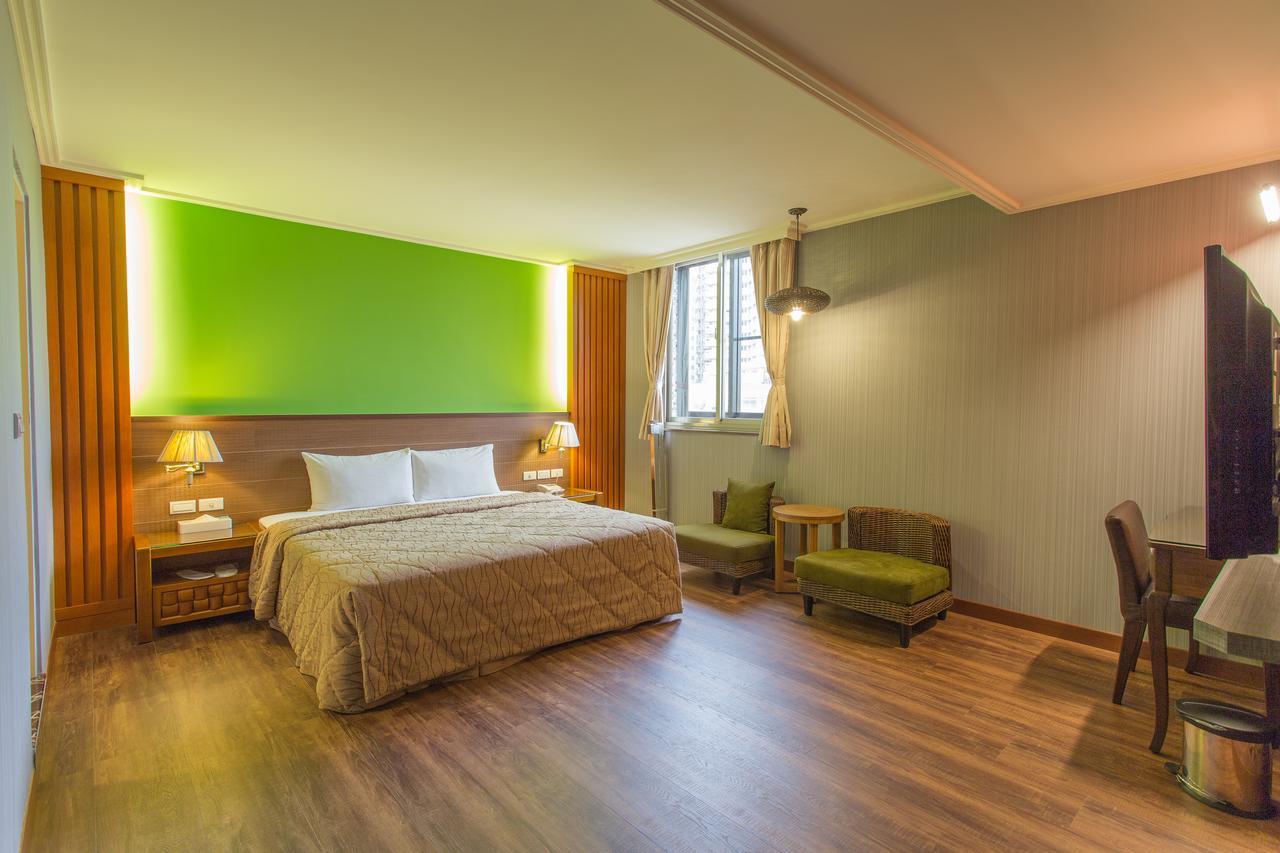 Monalisa Hotel Tainan Eksteriør bilde